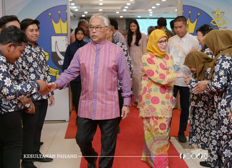 KDPB SULTAN PAHANG TITAH JAGA KELAB-KELAB GOLF DI NEGERI PAHANG DENGAN BAIK