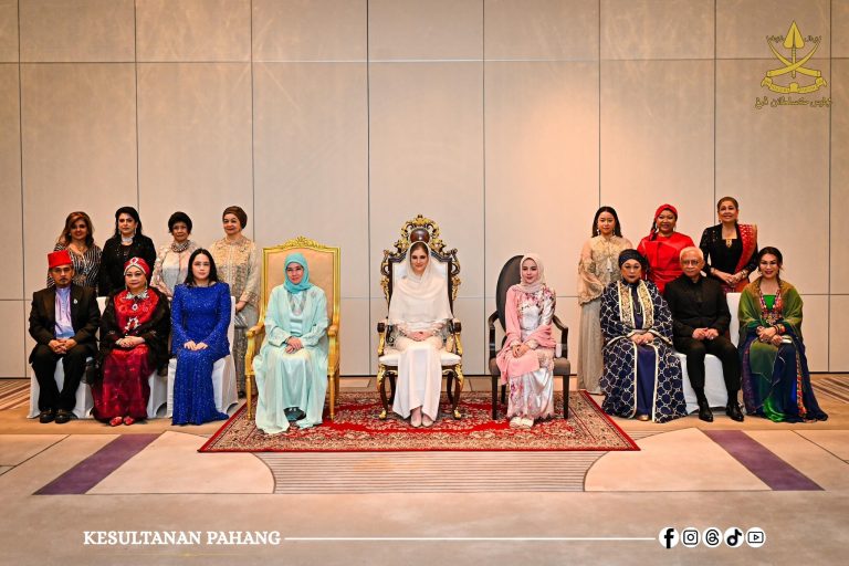 KDPB TENGKU AMPUAN PAHANG BERKENAN BERANGKAT KE ISLAMIC FASHION FESTIVAL (IFF) 2025