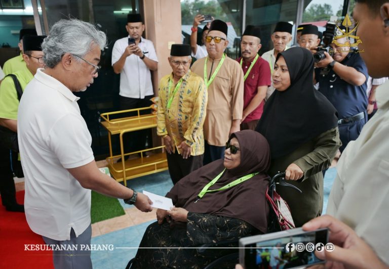 “KURNIAAN TUANKU RINGAN BEBAN KEHIDUPAN KAMI”