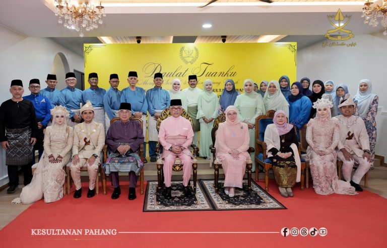 KDPB SULTAN PAHANG, KDPB TENGKU AMPUAN PAHANG BERKENAN BERANGKAT KE MAJLIS RESEPSI PERSANDINGAN PACAL DIDIK DATUK WIRA NUR AZMI BIN AHMAD