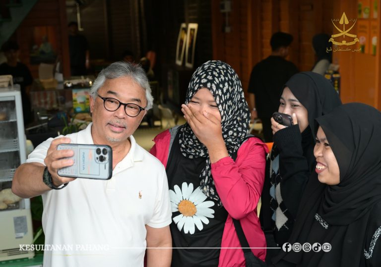 MACAM DALAM MIMPI…