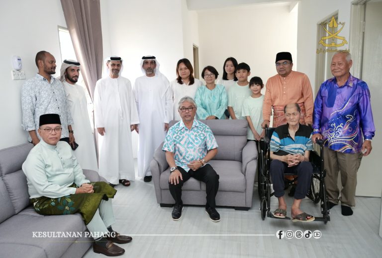 KDPB SULTAN PAHANG BERKENAN KURNIA RUMAH ERC KEPADA 28 ORANG MANGSA BANJIR DI BENTONG