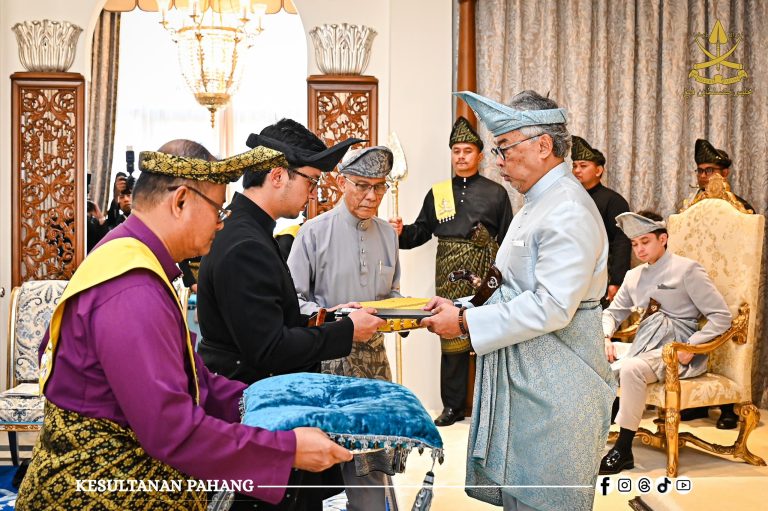 ISTIADAT MENJUNJUNG DULI HIDUPKAN SEMULA WARISAN TAMADUN RAJA MELAYU – KDPB SULTAN PAHANG