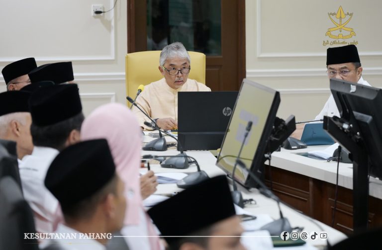 ORANG ASLI DI PAHANG TERUS DIBERI KEUTAMAAN -KDPB SULTAN PAHANG