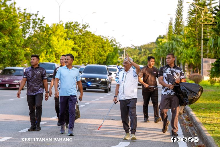 KDPB SULTAN PAHANG BERKENAN BERIADAH DENGAN AKTIVITI BRISK WALK