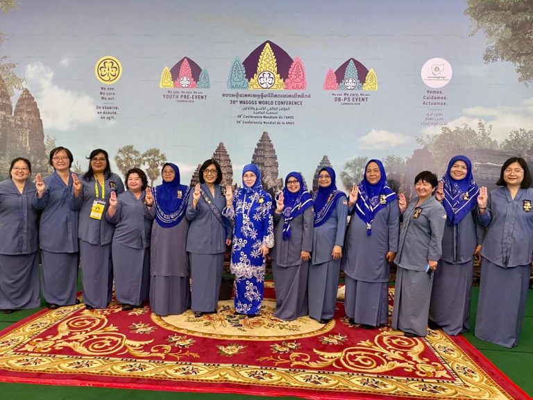 KDPB TENGKU AMPUAN PAHANG BERKENAN MENYERTAI PROGRAM OB-PS DAN PERSIDANGAN DUNIA WAGGGS DI SIEM REAP, KEMBOJA