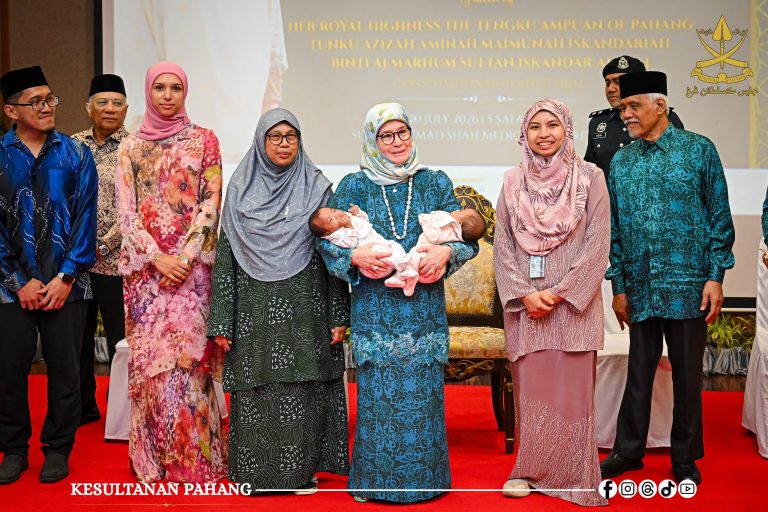 KDPB TENGKU AMPUAN PAHANG BERKENAN RASMI KLINIK PERUBATAN SUKAN UIAM DAN PENJENAMAAN SEMULA UNIT REPRODUKTIF SASMEC @UIAM