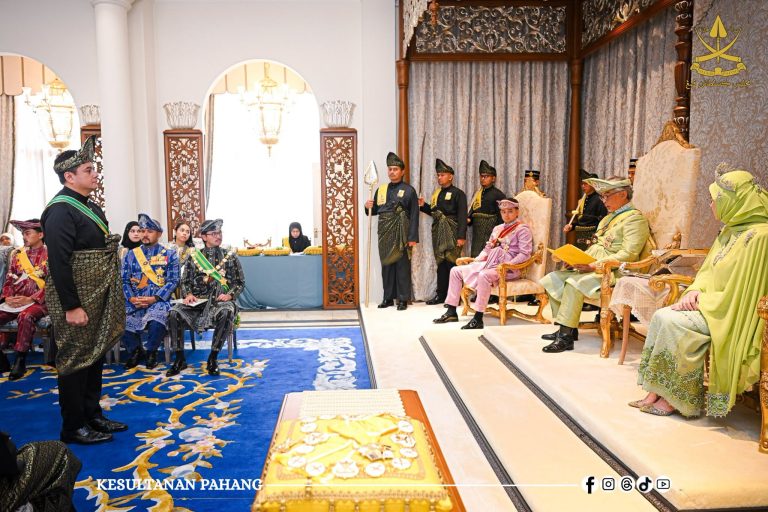 KDPB SULTAN PAHANG BERKENAN LANTIK YB DATO’ MOHAMAD NIZAR BIN MOHAMAD NAJIB SEBAGAI ORANG BESAR BEREMPAT PAHANG