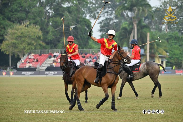 KDPB SULTAN PAHANG BERKENAN BERANGKAT MENYAKSIKAN DUA PERLAWANAN POLO CENTENARY CUP